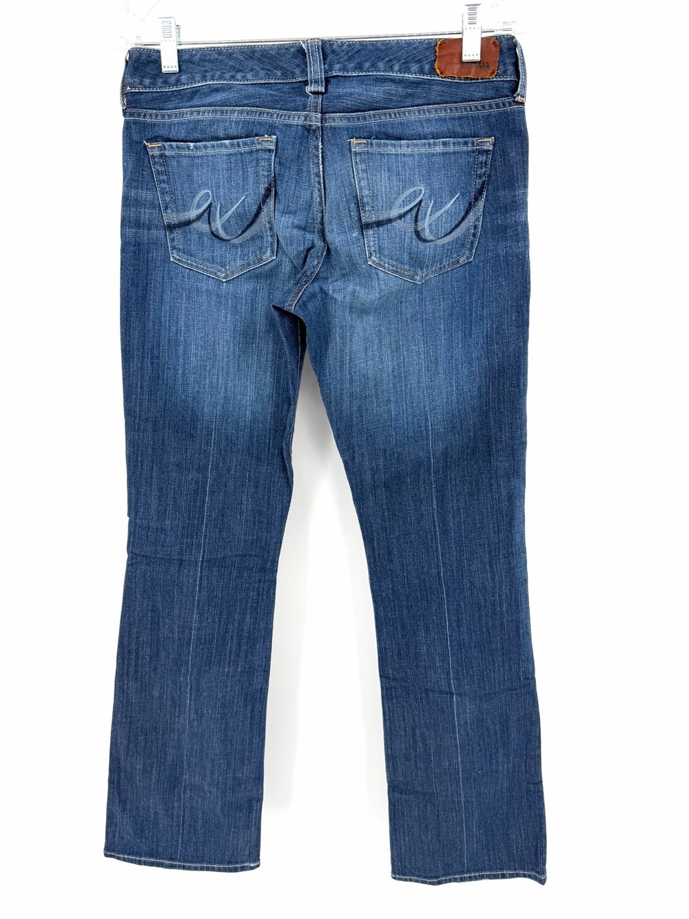Express Women’s Stella Bootcut Jeans in Medium Wash Embroidered Pockets - Picture 3 of 9